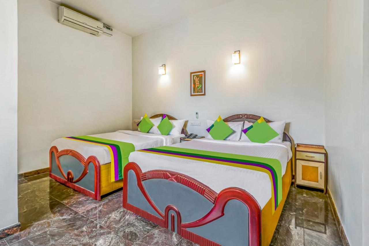 Treebo Benaka Residency Hotel Chikmagalur Exterior photo